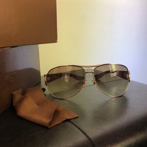 Gucci aviator sunglasses